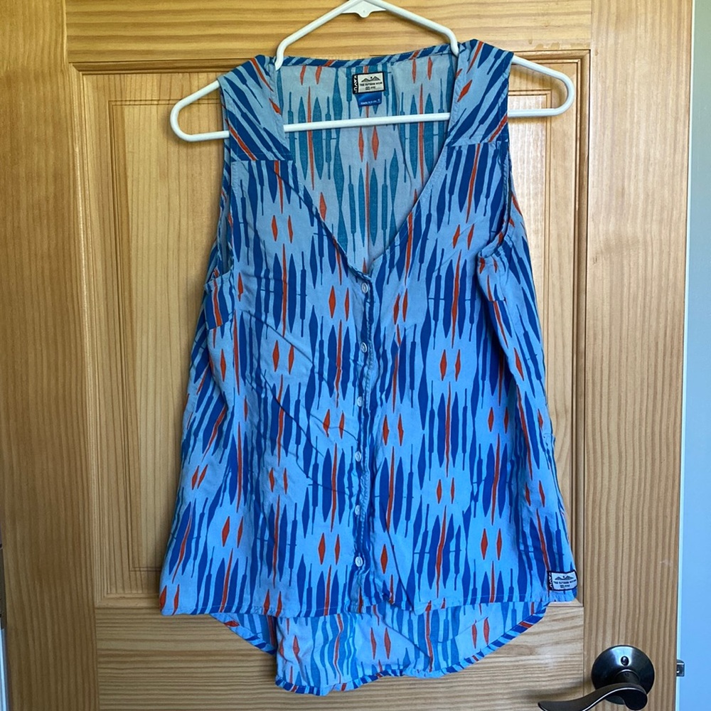 Kavu high to low button up tank